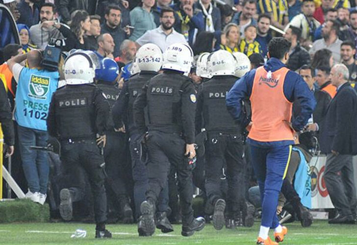 Olaylı Fenerbahçe-Beşiktaş derbisi davasında karar verildi!