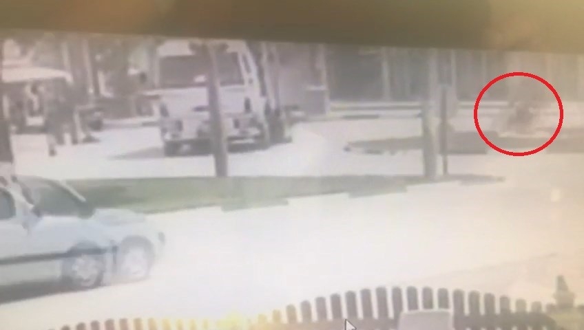 19 yaşındaki motosikletli gencin öldüğü kaza kamerada