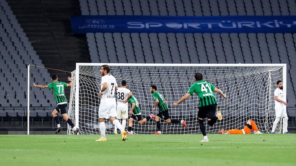 Kocaelispor Tff 1. Lig'e Yükselen Üçüncü Takım Oldu