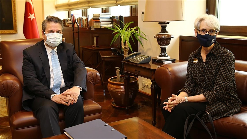 Sherman: S-400 yaptırımları için alternatifler sunduk, karar Türkiye'nin