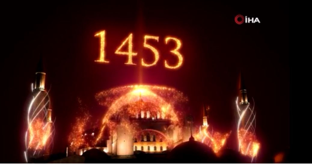 İstanbul’un Fethi’nin 568. yıldönümü ışık gösterileriyle kutlandı