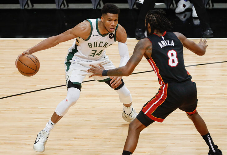 İlk tur atlayan takım Milwaukee Bucks