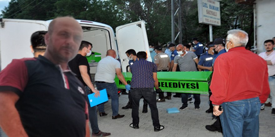 Kız arkadaşıyla girdiği hamamda kalan genç öldü!