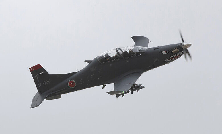 HÜRKUŞ-HYEU ilk kez gösteri uçuşu gerçekleştirdi