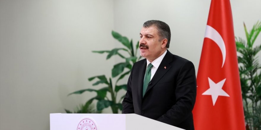 Bakan Koca: "Büyüklerimizin küçüklerimize kavuşması için kolları sıvıyoruz"