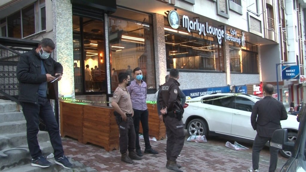 Eyüpsultan’da kafeteryaya silahlı saldırı: 1 ölü, 2 yaralı