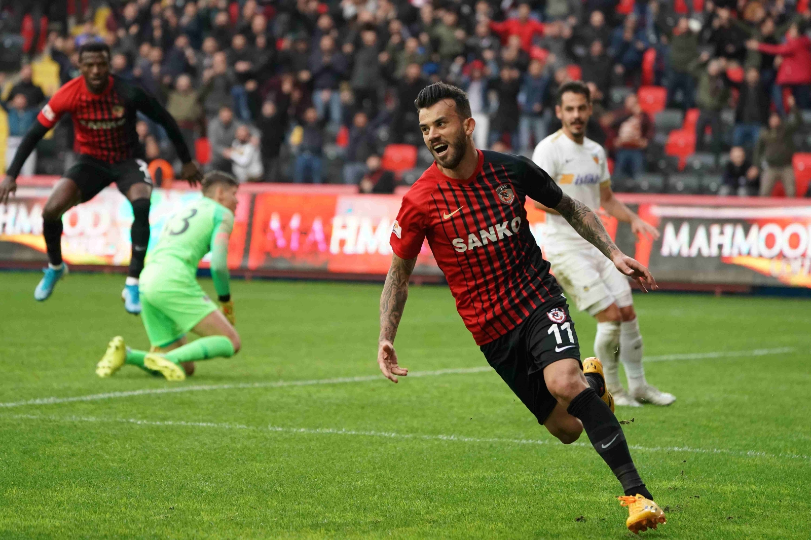 Gaziantep FK’da Güray Vural ile yollar ayrıldı