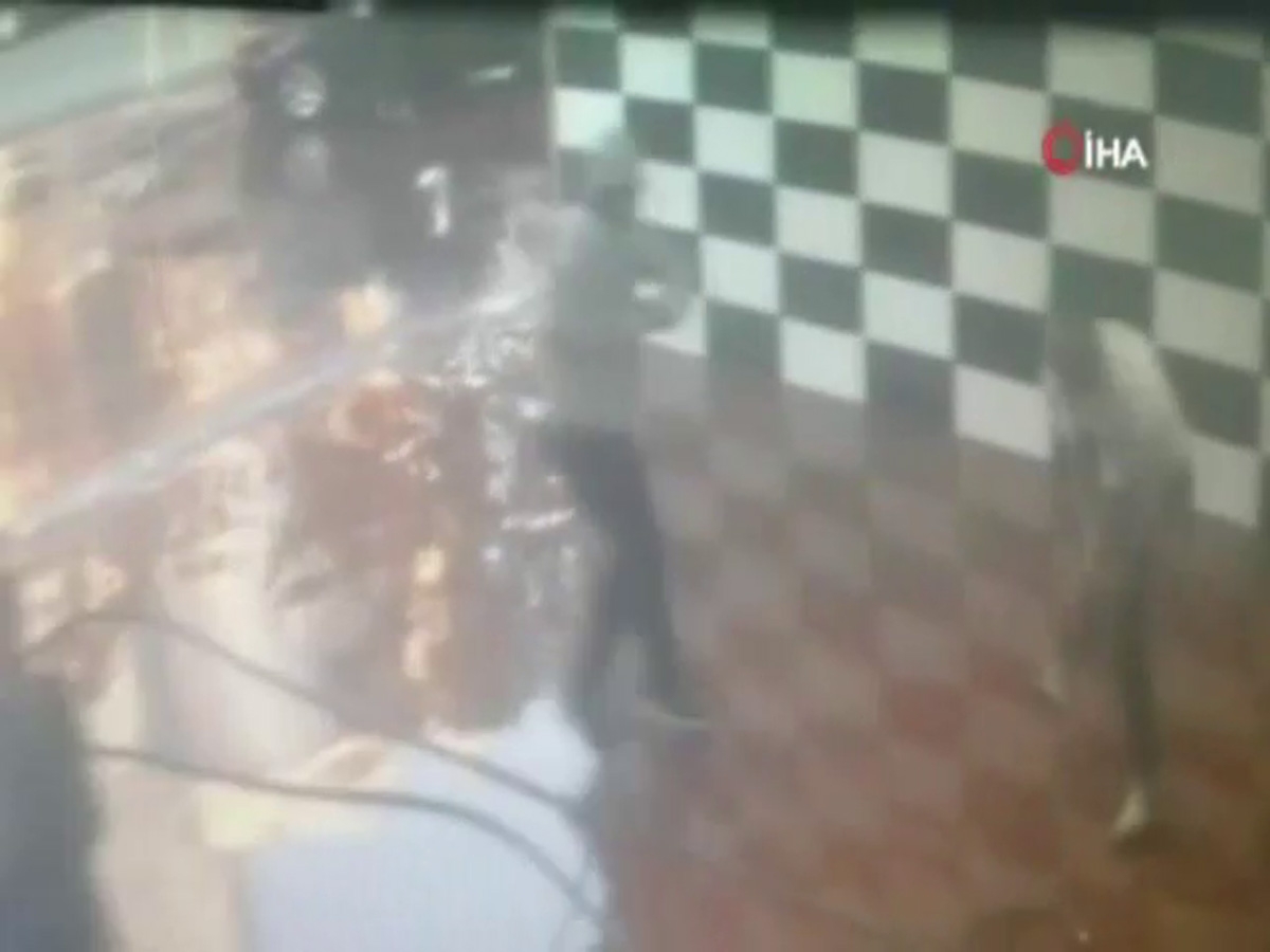 İstanbul’da oto yıkamacıya gelip kurşun yağdırdı: Dehşet anları kamerada