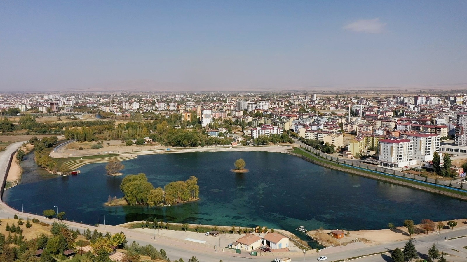 "Kaynarca" ’dünyanın en büyük biyolojik göleti’ için Guinness’a aday