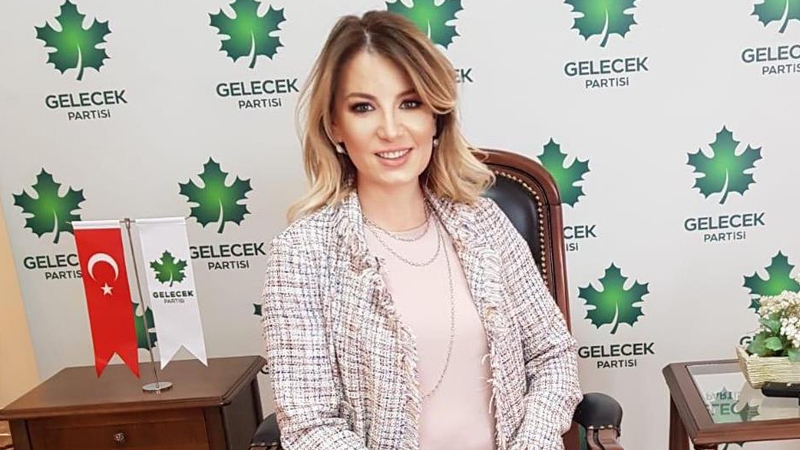 Gelecek Partisi Genel Başkan Yardımcısı Çevik partisinden istifa etti