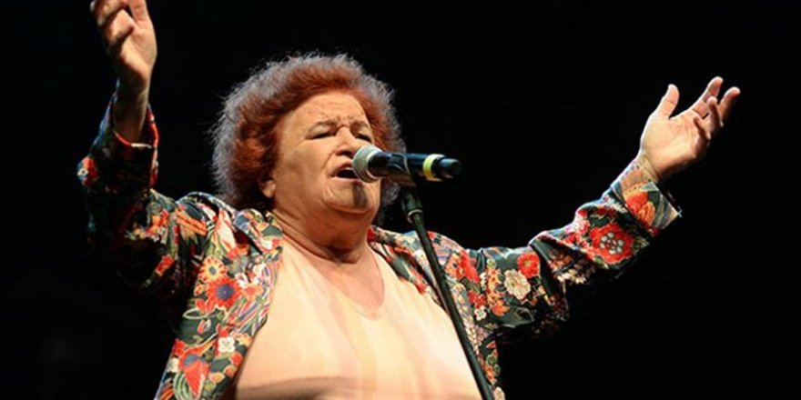 Selda Bağcan: taşlar yenmiyor!