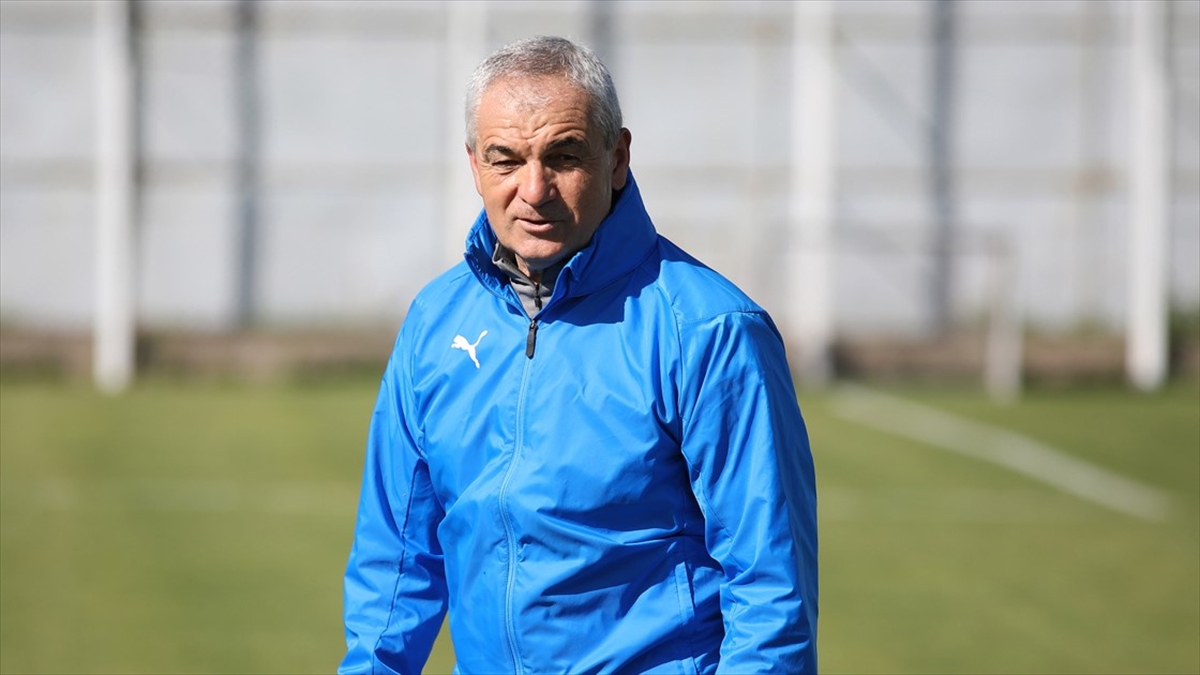 Sivasspor Teknik Direktör Rıza Çalımbay İle Yoluna Devam Edecek