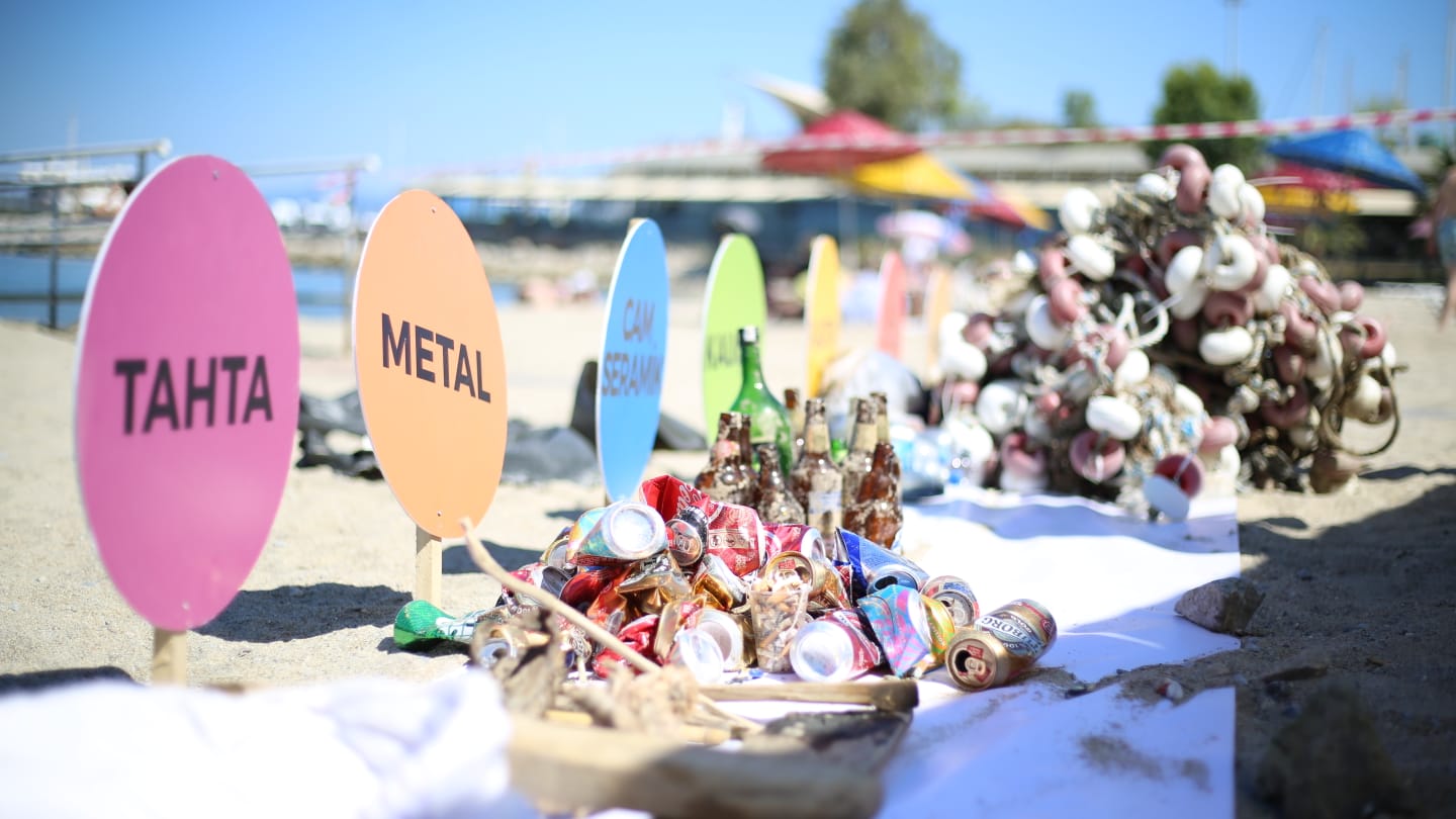 GERİ DÖNÜŞTÜRÜLEBİLİR ÜRÜNLER KULLANMALIYIZ