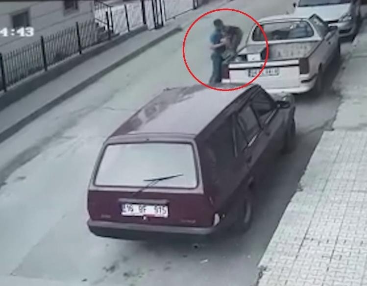 Güpegündüz kadınları taciz eden şahıs tutuklandı