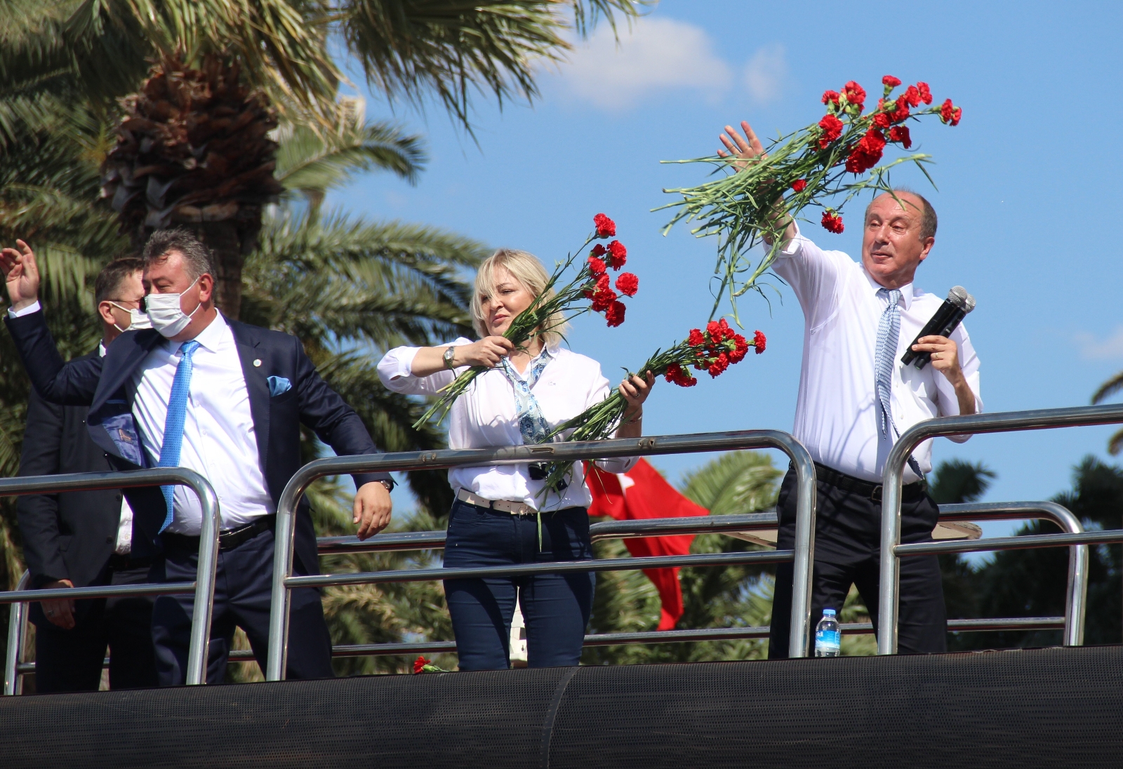 Muharrem İnce, CHP’li seçmeni partisine davet etti
