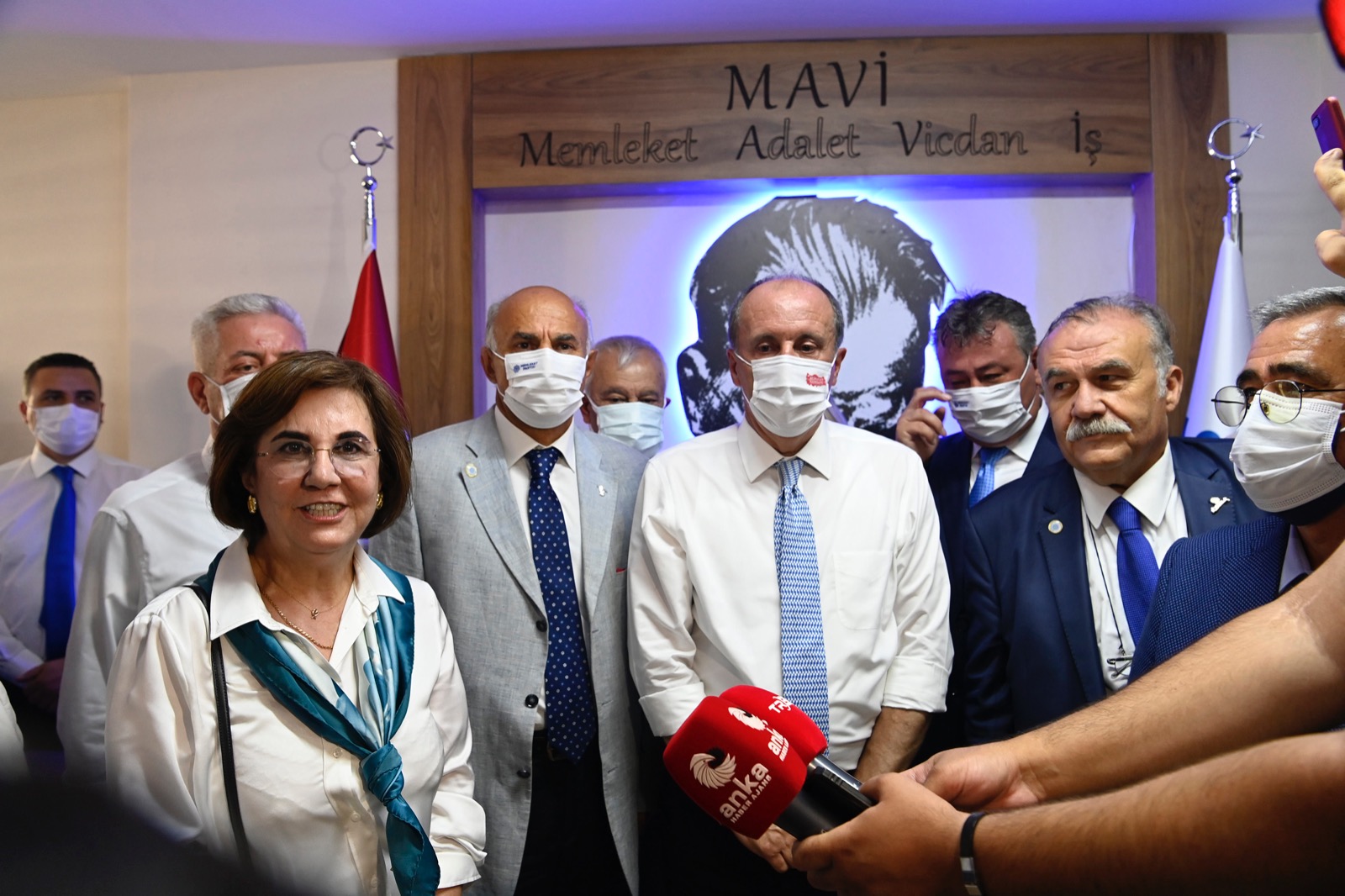 Muharrem İnce, artan döviz kuru üzerinden Cumhurbaşkanı Recep Tayyip Erdoğan'ı eleştirdi