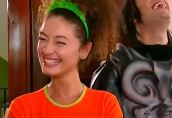 Hazal Şenel'in yeni imajı beğeni topladı!