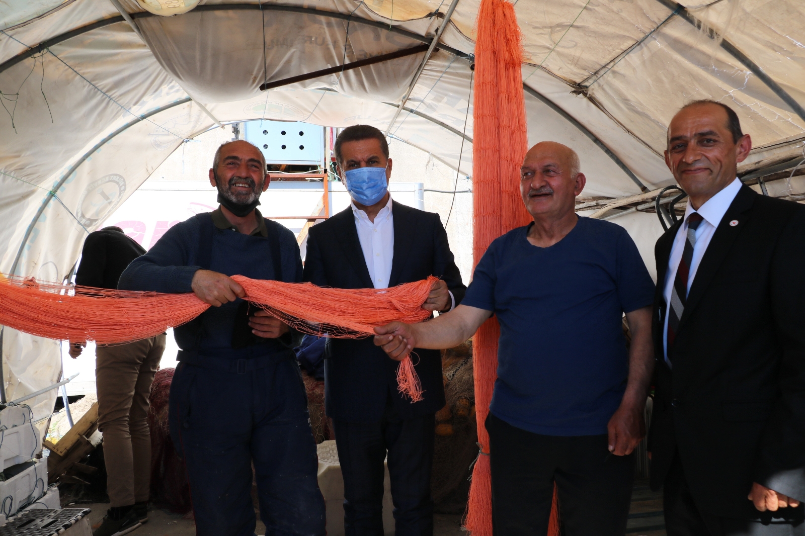 Mustafa Sarıgül dümene geçti, "Balıkçılık Bakanlığı’nı kuracağız" dedi