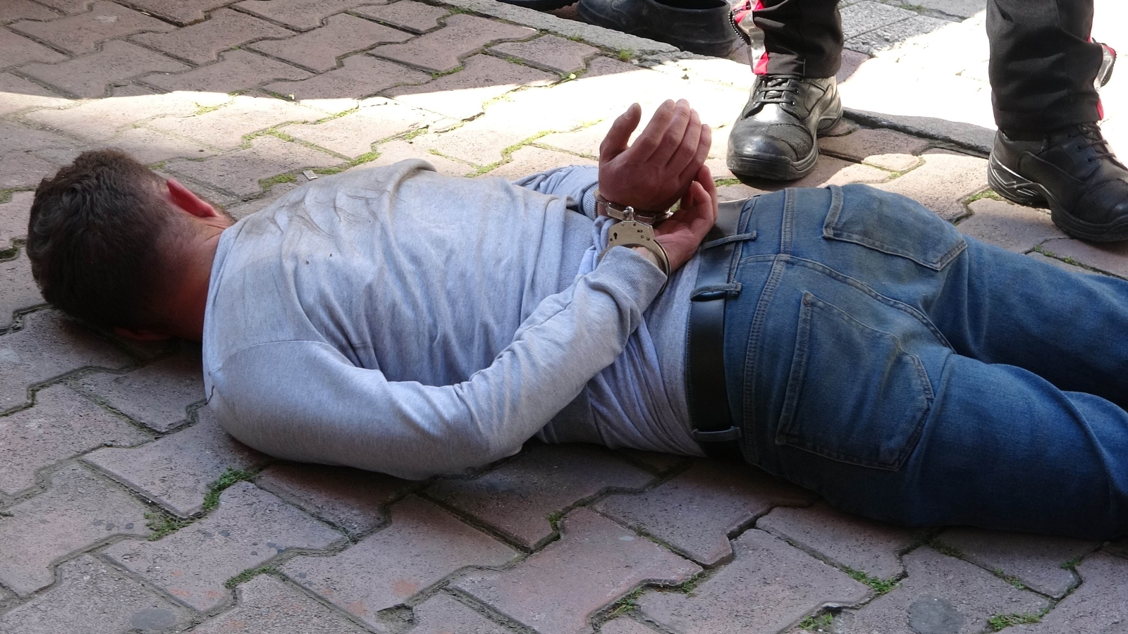 Film gibi kovalamaca sonucu yakalanan şahıstan pes dedirten savunma