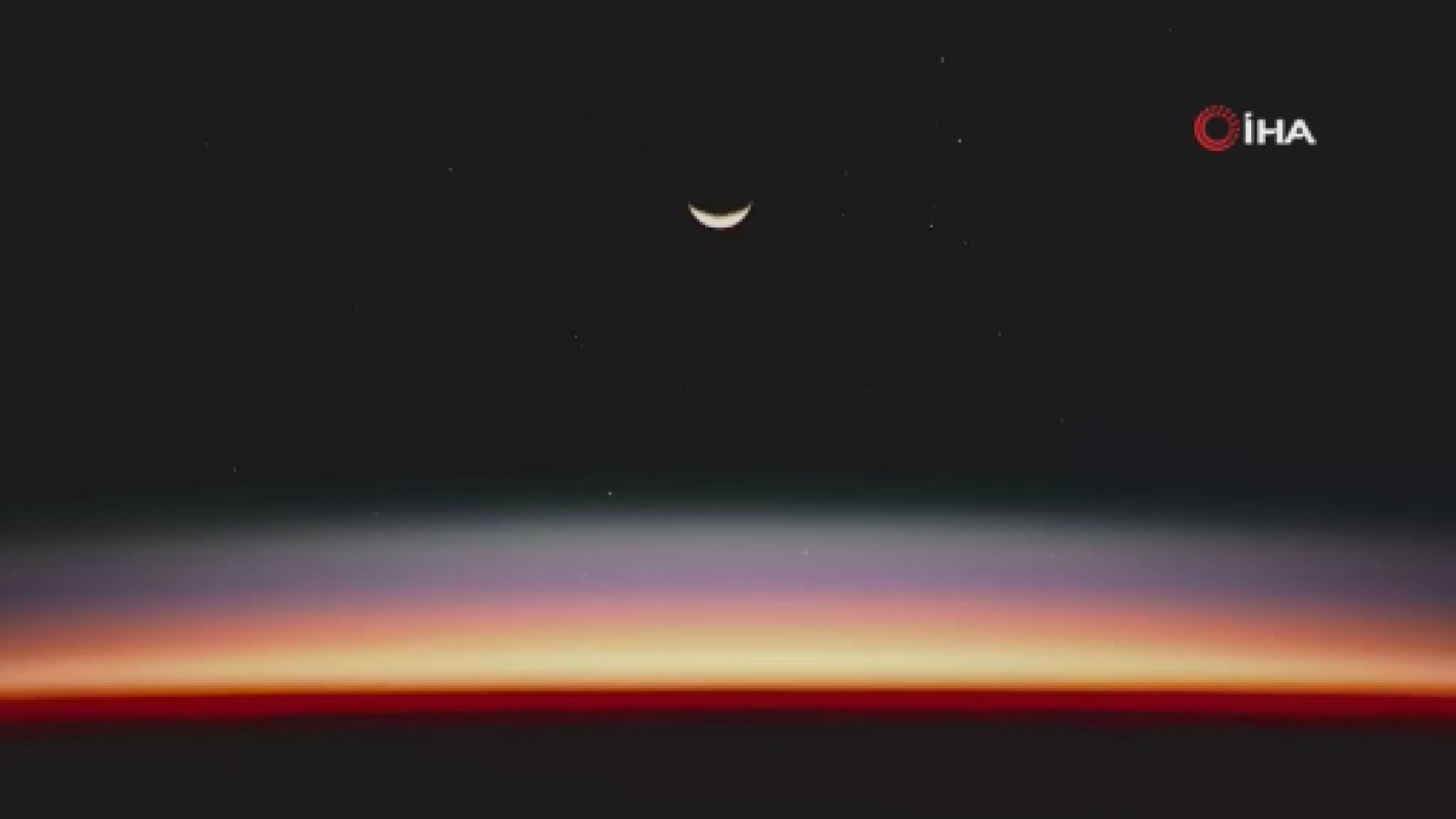 Avrupa Uzay Ajansı, Ay’daki ilk kolonilerin nasıl görüneceğini paylaştı