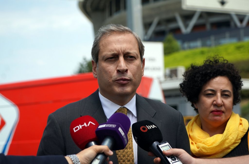 Burak Elmas: "Sıkıntıları görünce aday olmamız gerektiğini hissettik"