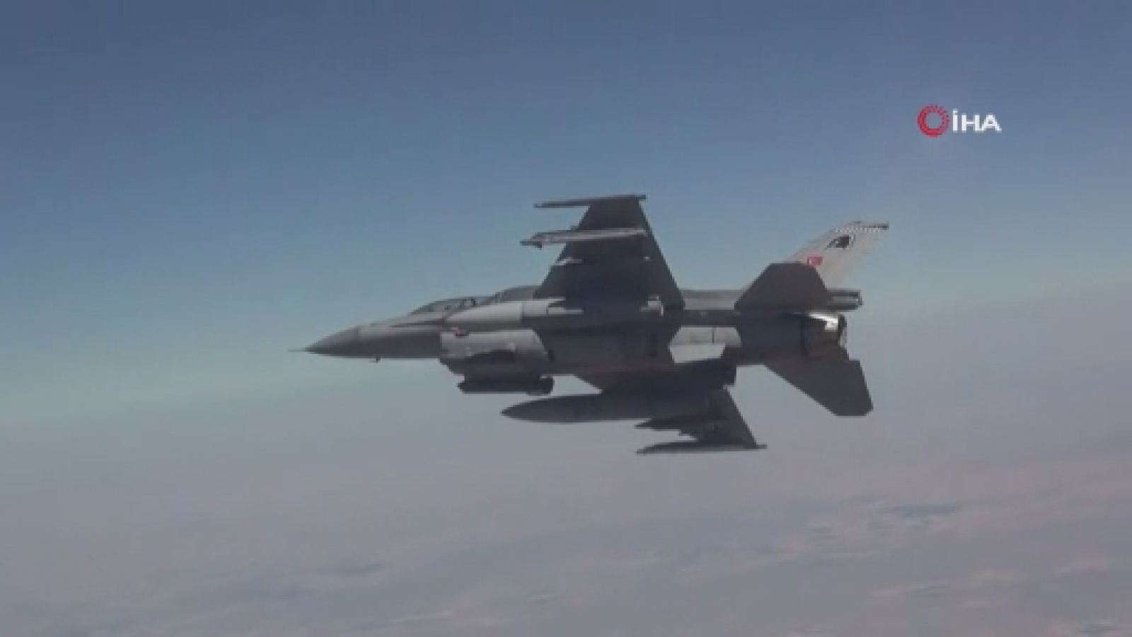 Gara bölgesine düzenlenen hava harekatıyla 2 terörist etkisiz hale getirildi