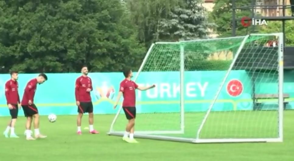 A Milli Takım hazırlıklarını sürdürdü