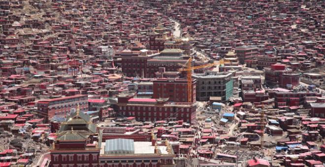 Dünyanın en ilginç yeri! Bu şehirde tuvalete gitmek yasak
