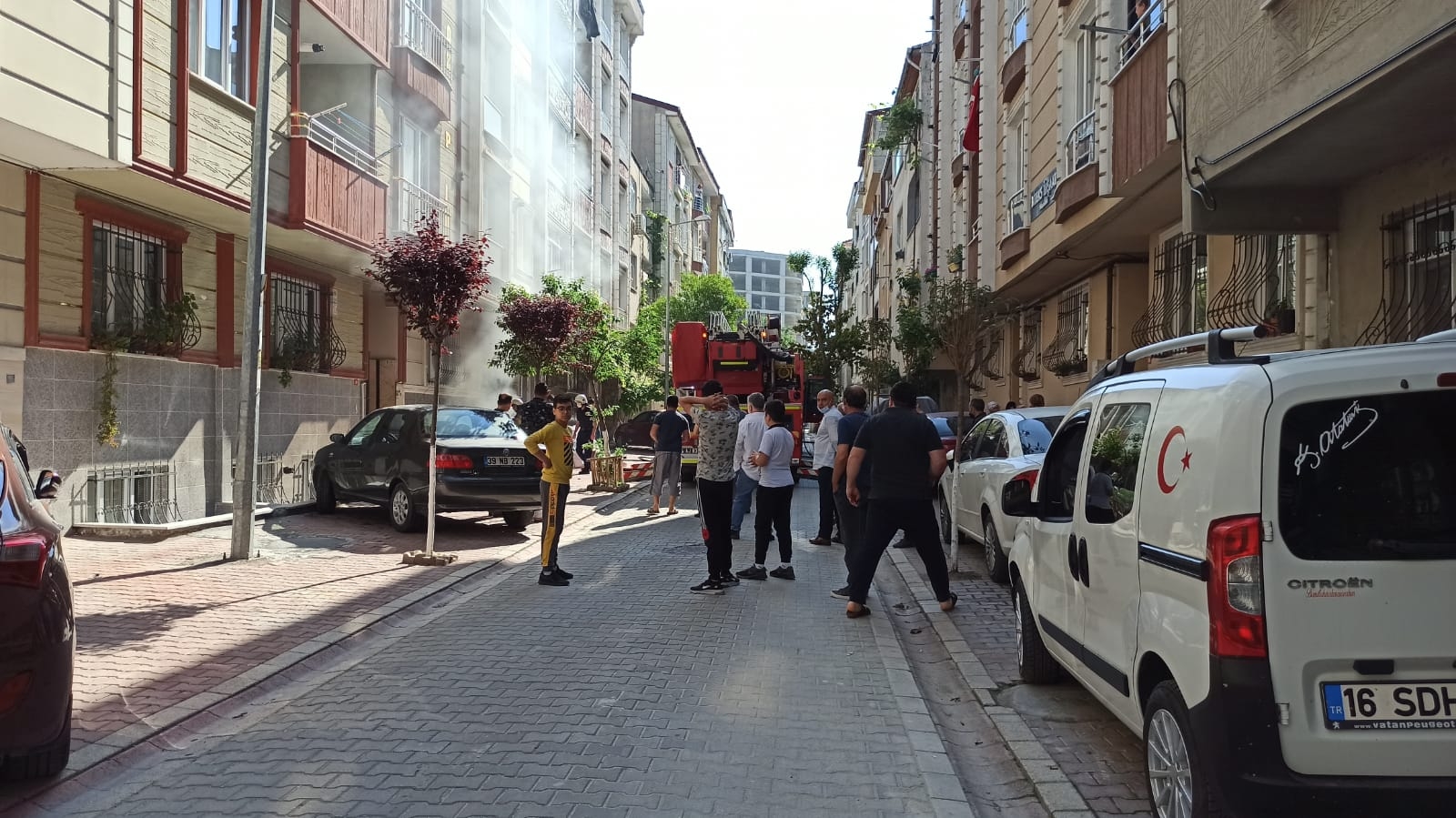 Bir Kadın Evini Yaktı, Arkasına Bakmadan Gitti