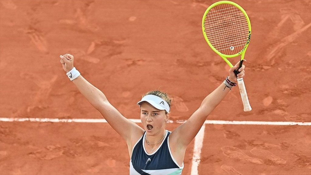 Barbora Krejcikova, Fransa Açık Tenis Turnuvası'nda Şampiyon Oldu