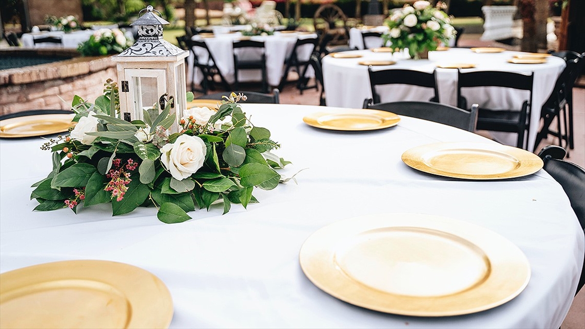 Kademeli Normalleşmede Yeni Dönem: Düğünlerde Yemek Ve İkram Yasağı Kaldırıldı