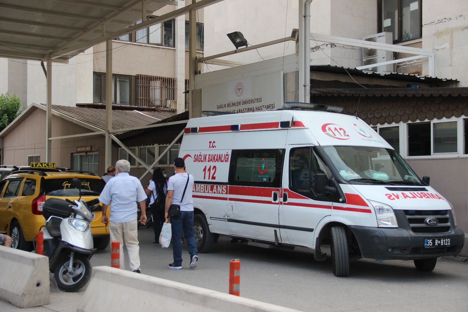 İzmir’de Hastanede Sır Ölüm