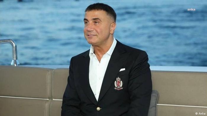 Sedat Peker’in açıkladığı otelden bu kez Melih Gökçek’in sunucusu çıktı