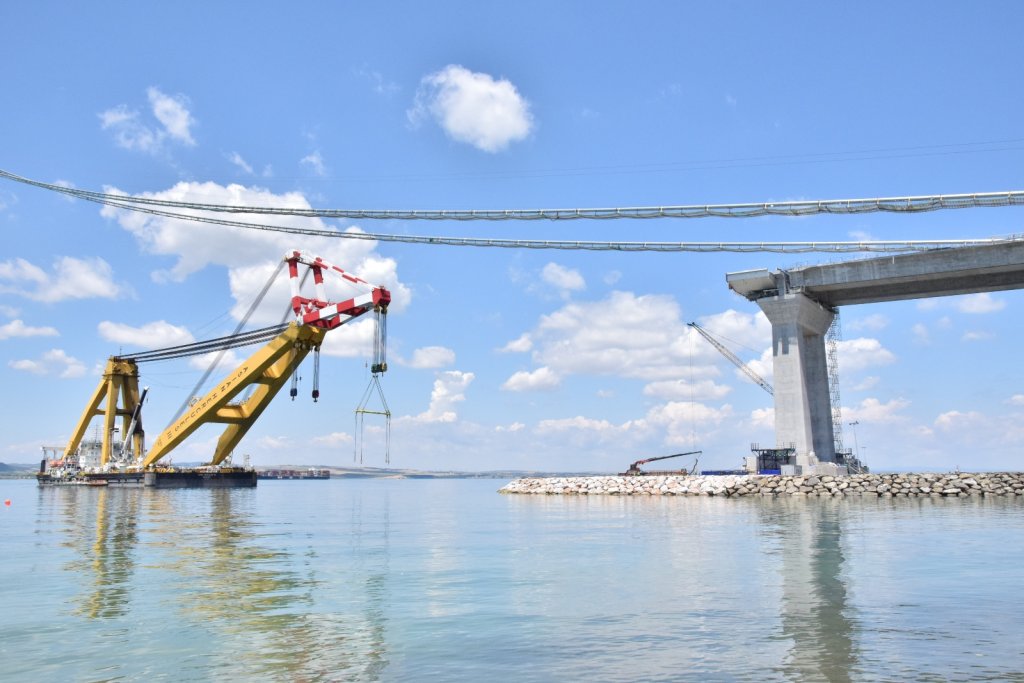 1915 Çanakkale Köprüsü’nün ilk tabliye bloğu yerleştirildi