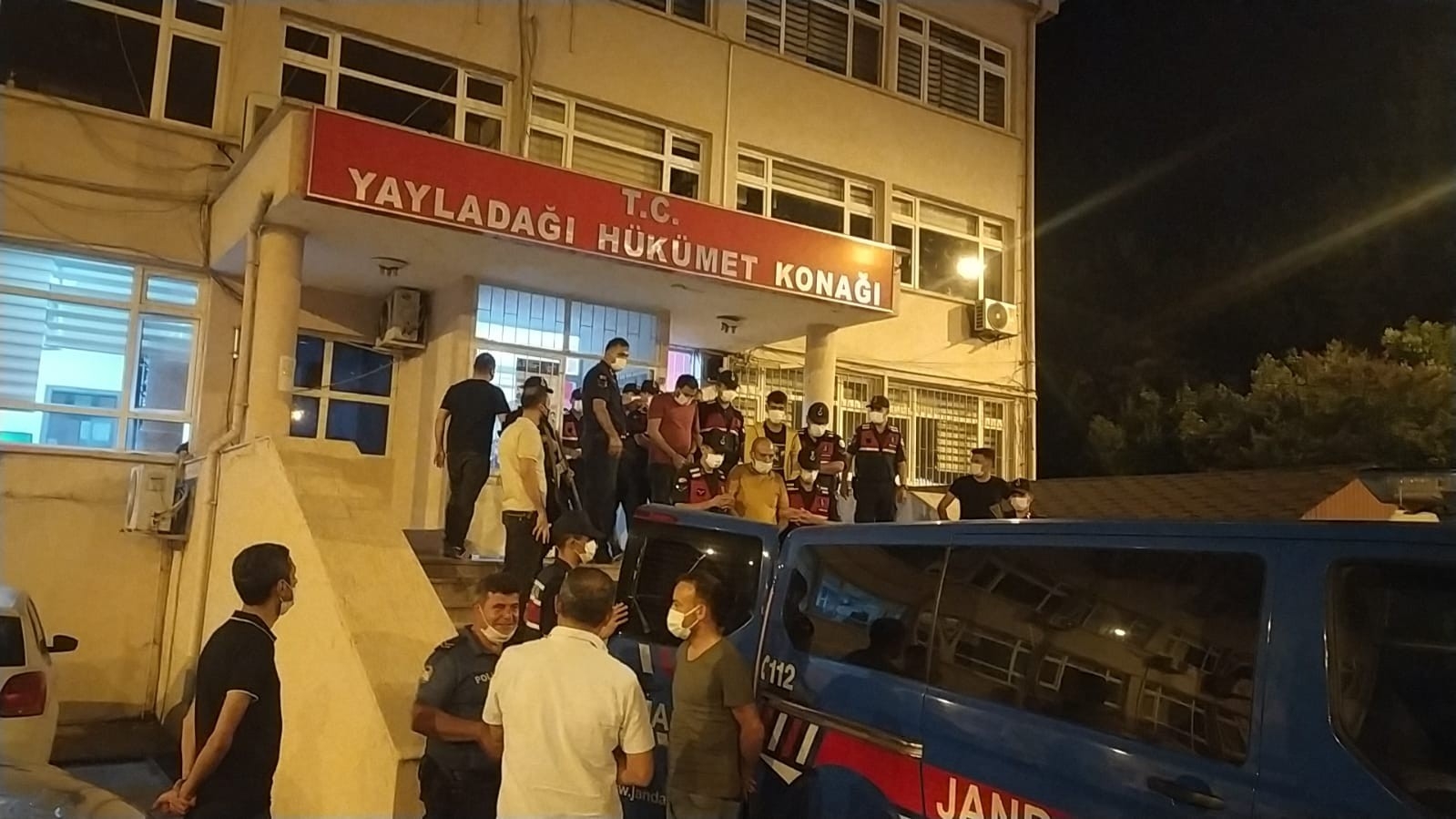 Göçmen Kaçakçılığı Operasyonu: 8 Tutuklama