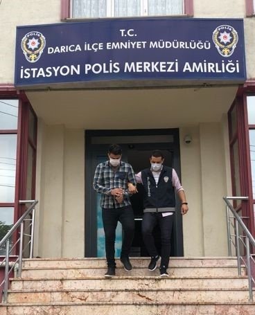 2 kişiyi gasp eden şüpheliler yakalandı
