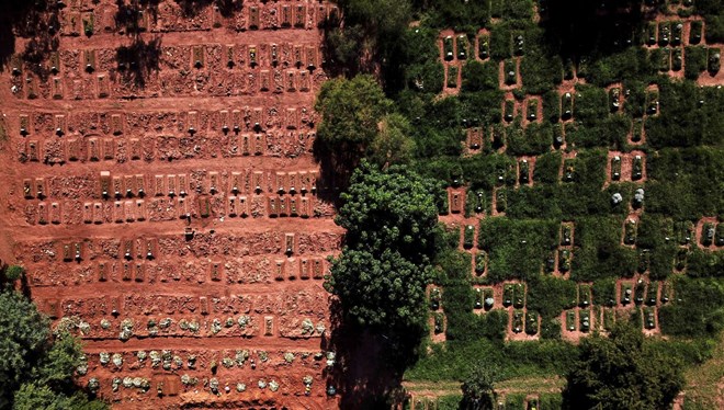 Virüsten 500 bine yakın can kaybı