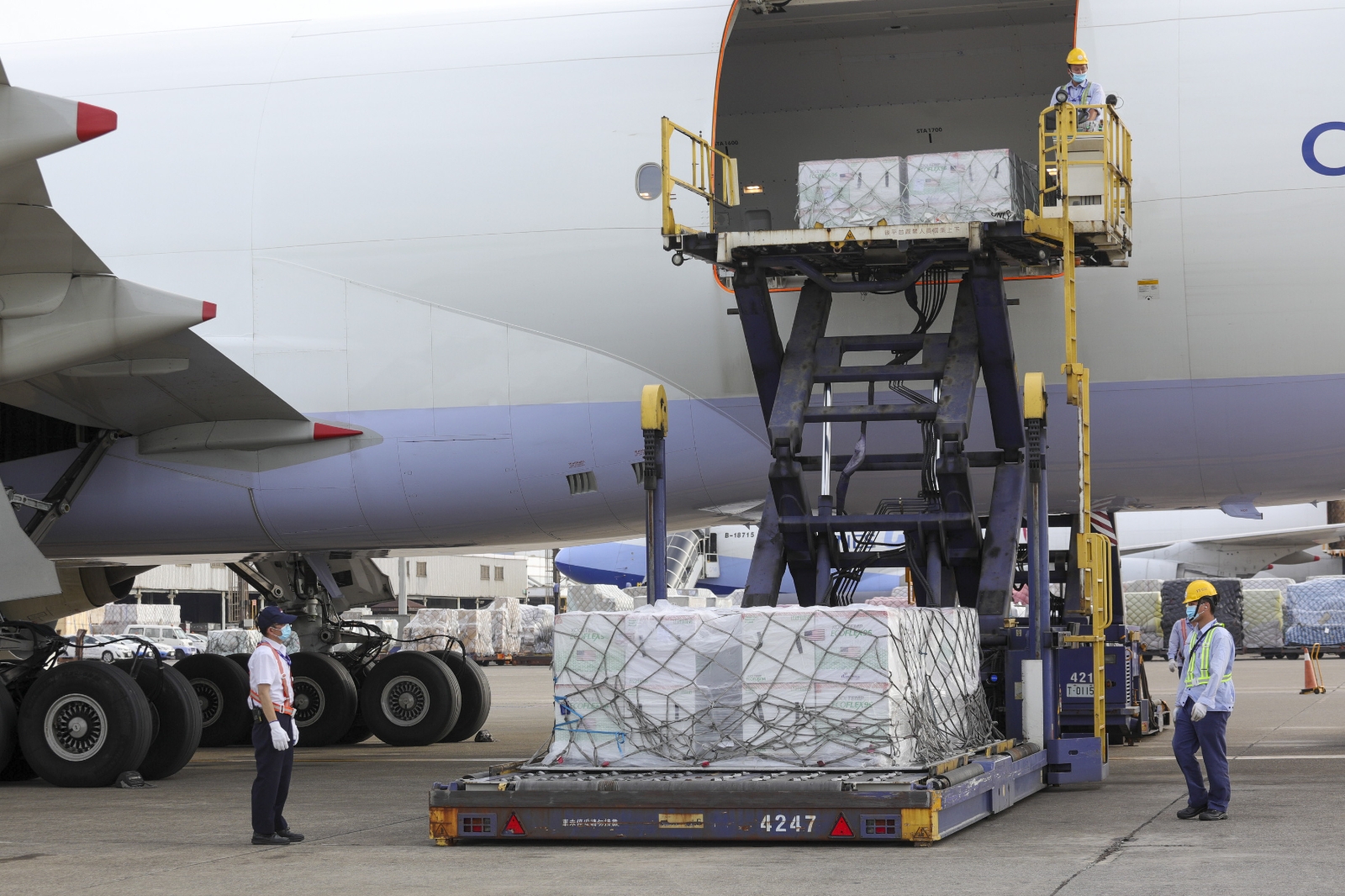 ABD’nin gönderdiği 2.5 milyon doz Moderna aşısı Tayvan’a ulaştı