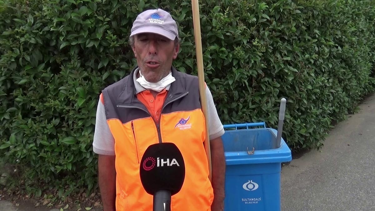 Temizlik Görevlisi Bulduğu 5 Bin Lirayı Sahibine Teslim Etti