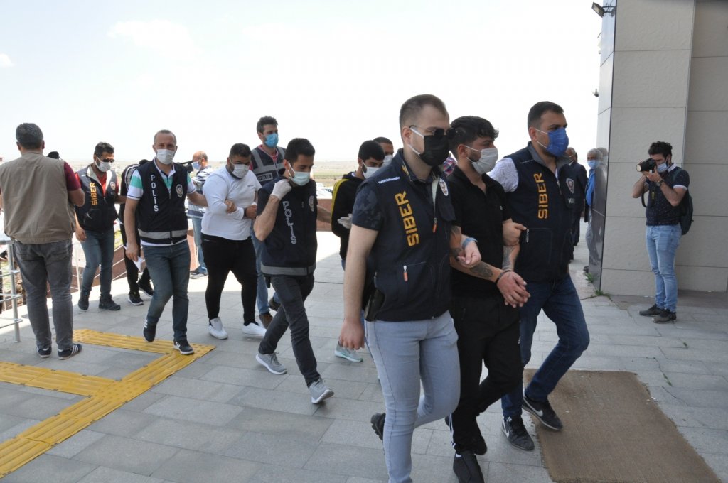 ’Garantili kupon çetesi’ operasyonunda 5 kişi tutuklandı