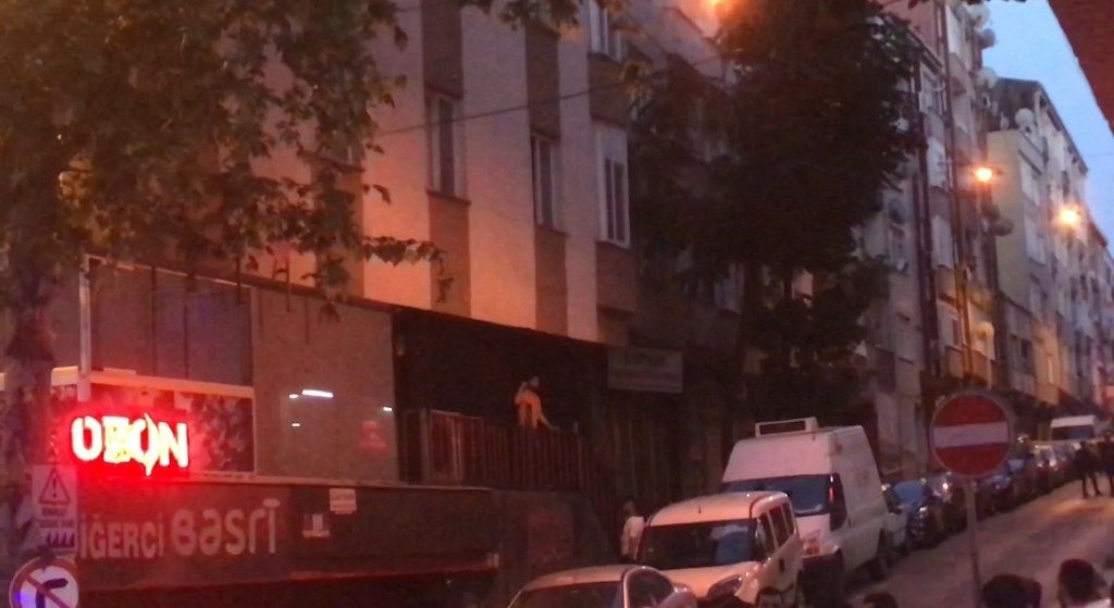 Esenler’de eski eşiyle barışmak isteyen adam intihar girişiminde bulundu