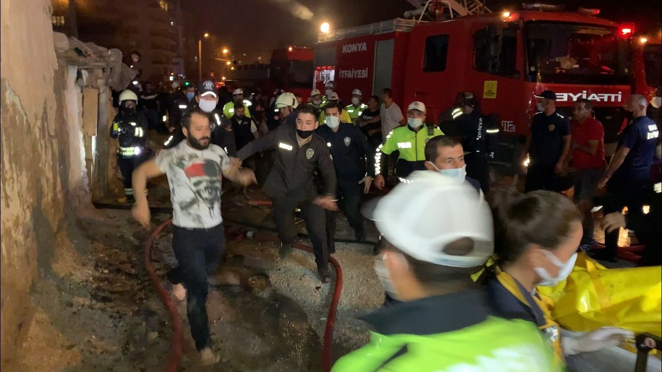 3 Küçük Kız Kardeş Yangında Hayatını Kaybetti