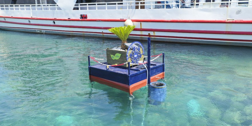 Aydın Büyükşehir Belediyesi Yüzer Çöp Kovası Üretti