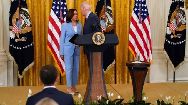 Biden'ı, Kamala Harris kurtartı