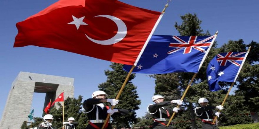 Prof. Dr. Anıl Çeçen yazdı:  ÇANAKKALE ANZAK EYALETİ OLAMAZ