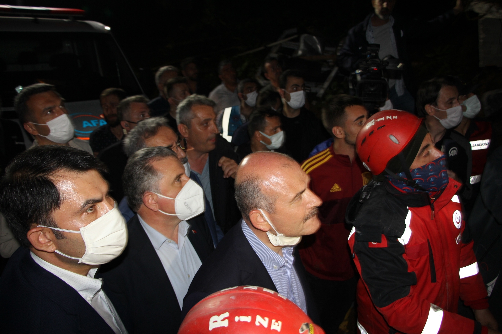 Bakan Soylu: “7 Saatte Metrekareye 220 Kilogram Düşecek Şekilde Bir Yağmur Yağdı"