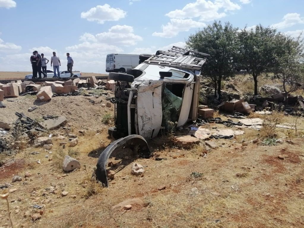 Hatalı Sollama Kaza Getirdi: 2 Ölü