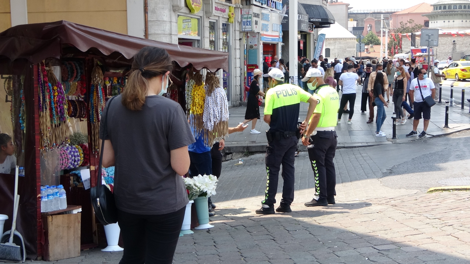 Taksim’de taciz iddiası