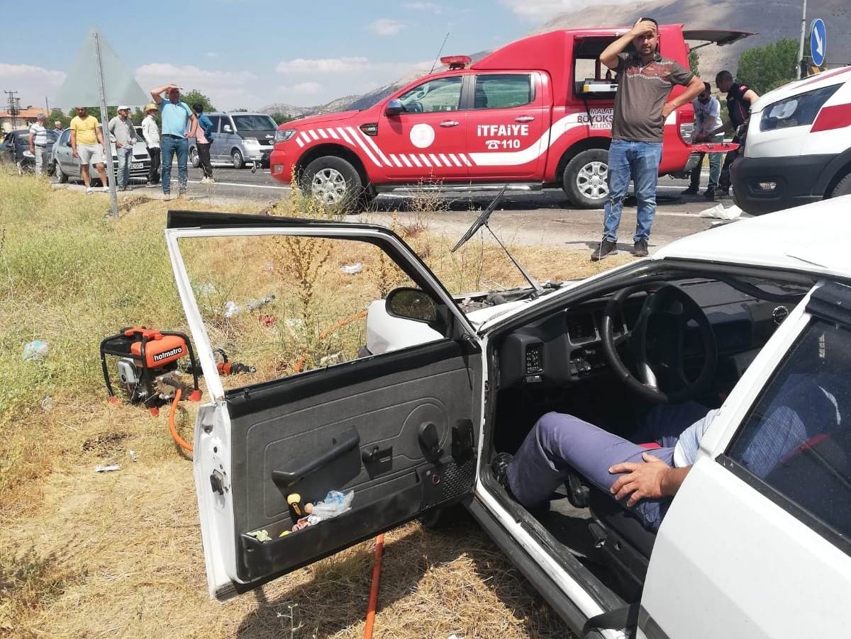 Malatya’da feci kaza: 2 ölü, 4 yaralı