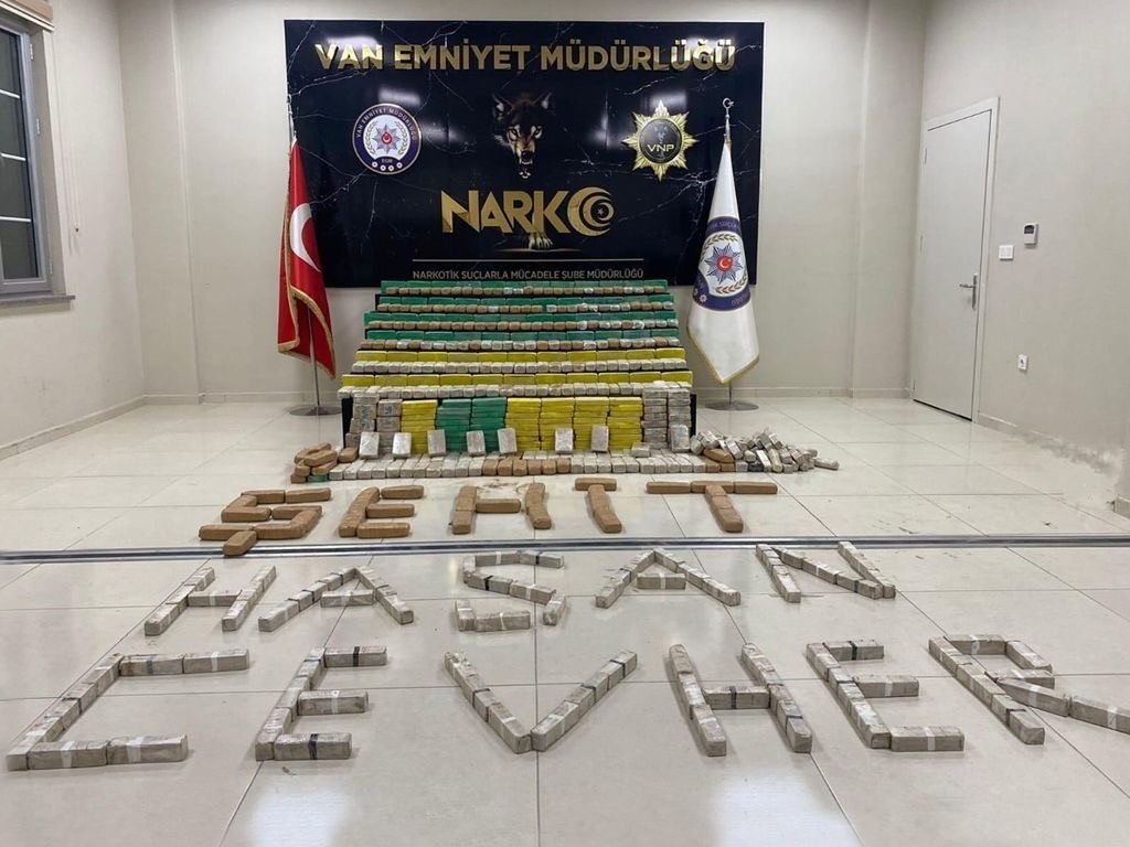 Van’da 265 Kilo Eroin Ele Geçirildi